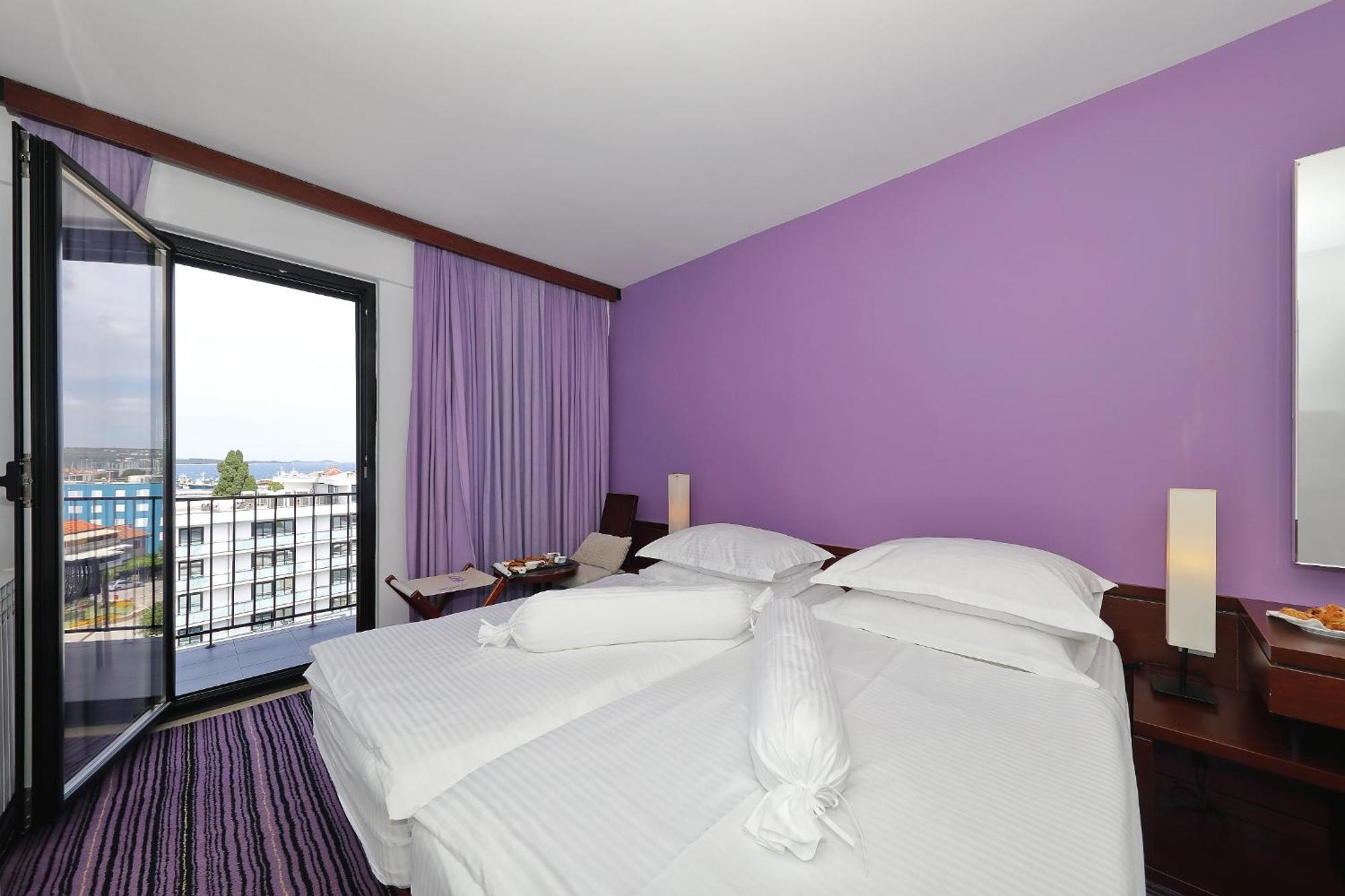 Ilirija Resort Hotel Adriatic Биоград-на-Мору Экстерьер фото